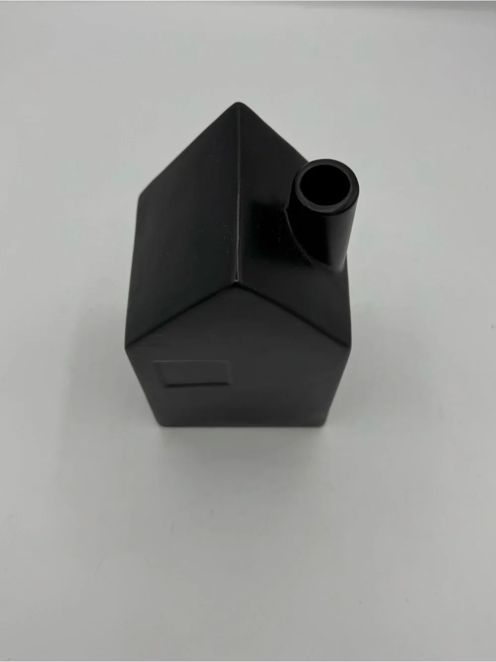 HEARTH & HAND MAGNOLIA‎ BLACK MATTE HOUSE SHAPED BUD VASE